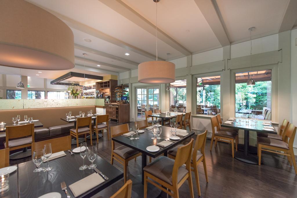 סנט הלנה Harvest Inn מראה חיצוני תמונה